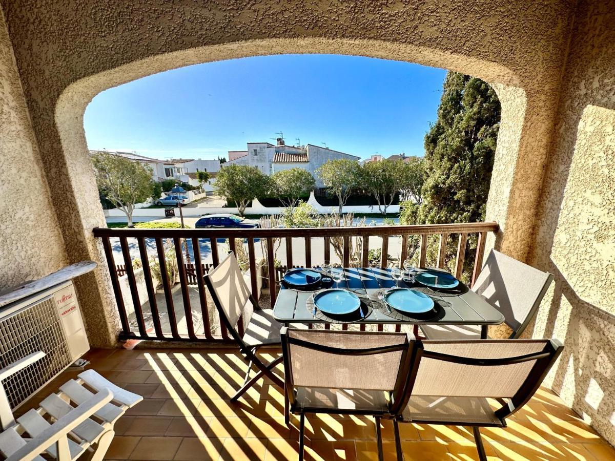 Appartement Duplex 4Pers Climatise - Locations Vld Camargue Saintes-Maries-de-la-Mer Exterior foto